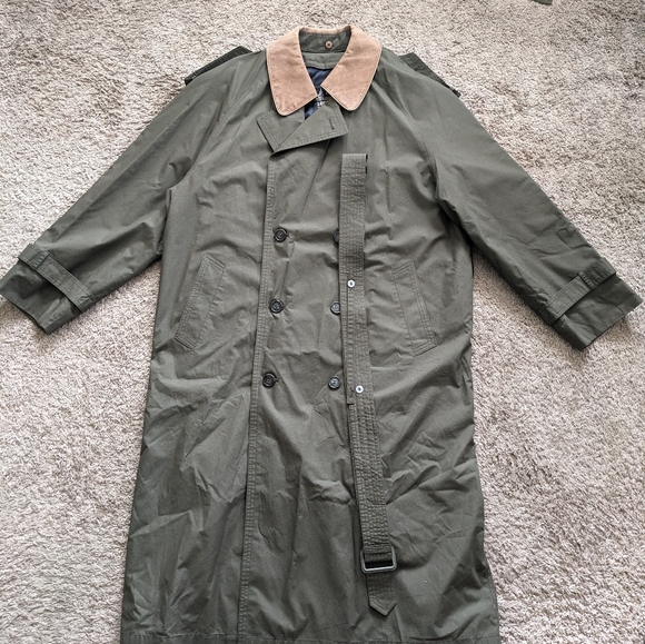 Towne London Fog trenchcoat - Picture 3 of 4
